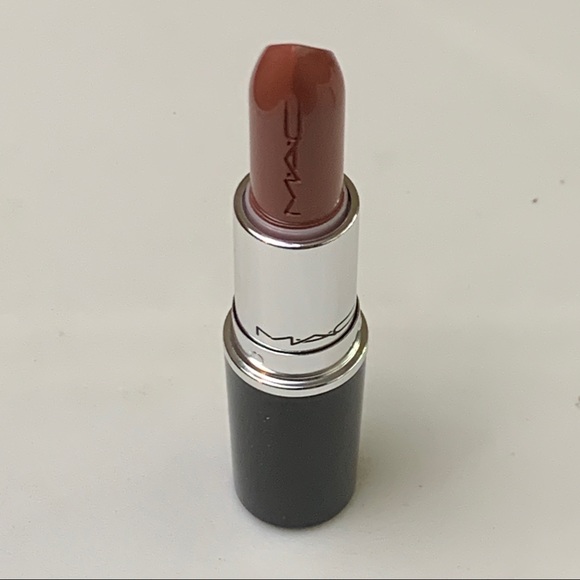 Mac Cosmetics Lipstick Hug Me and Extreme Dimension 3D Black Lash Mascara - Picture 5 of 6